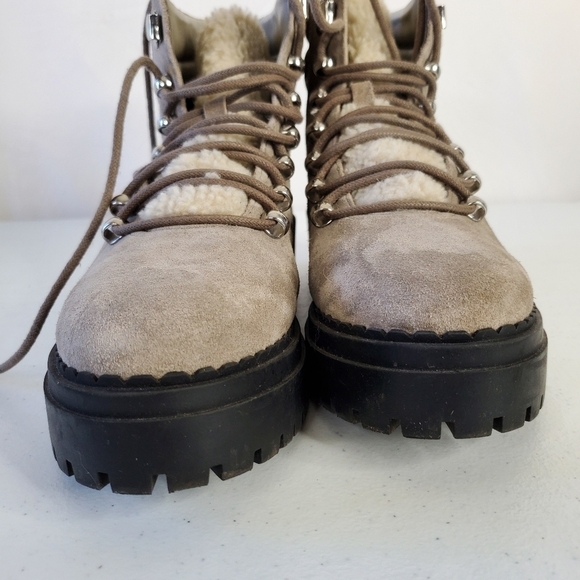 Marc Fisher LTD Suede Lug Sole Hiking Boot Size 8 Nairy Faux Fur Ankle Boot - Picture 6 of 15